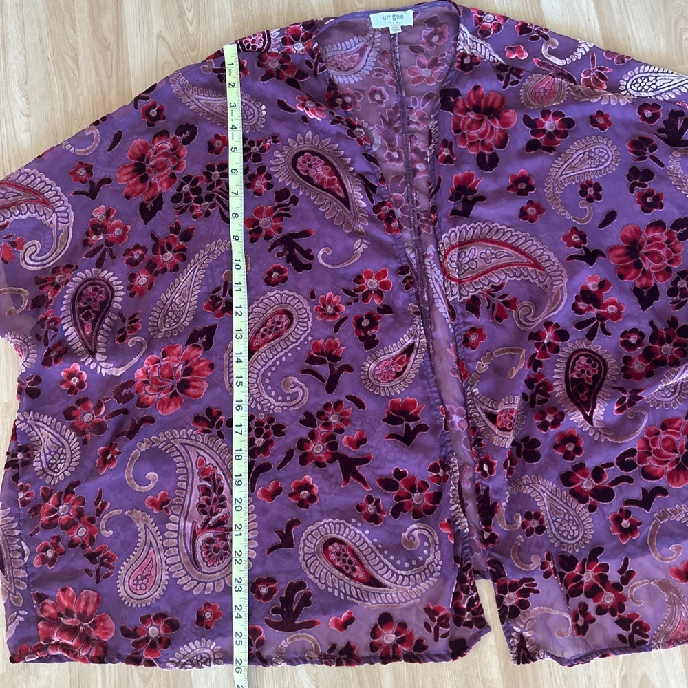 Umgee Velvet Sheer Floral Kimono Size M/L Feminine Festive Boho Open Cardigan - Picture 8 of 10